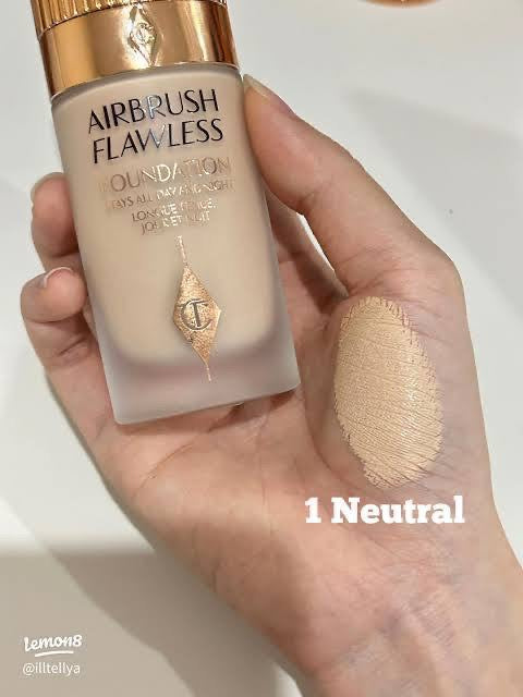 CHARLOTTE TILBURY AIRBRUSH FLAWLESS FOUNDATION CODE 1 
MINI