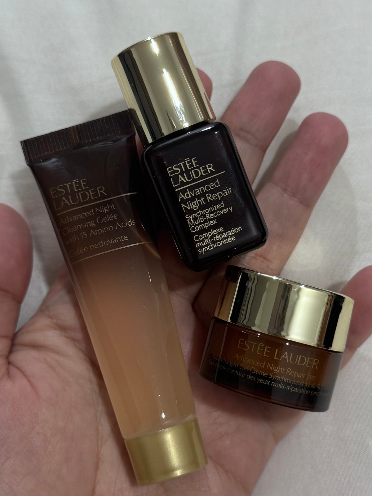 ESTEE LAUDER TRAVEL SET